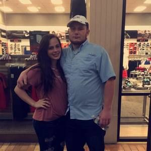 Meet your Posher, Lois